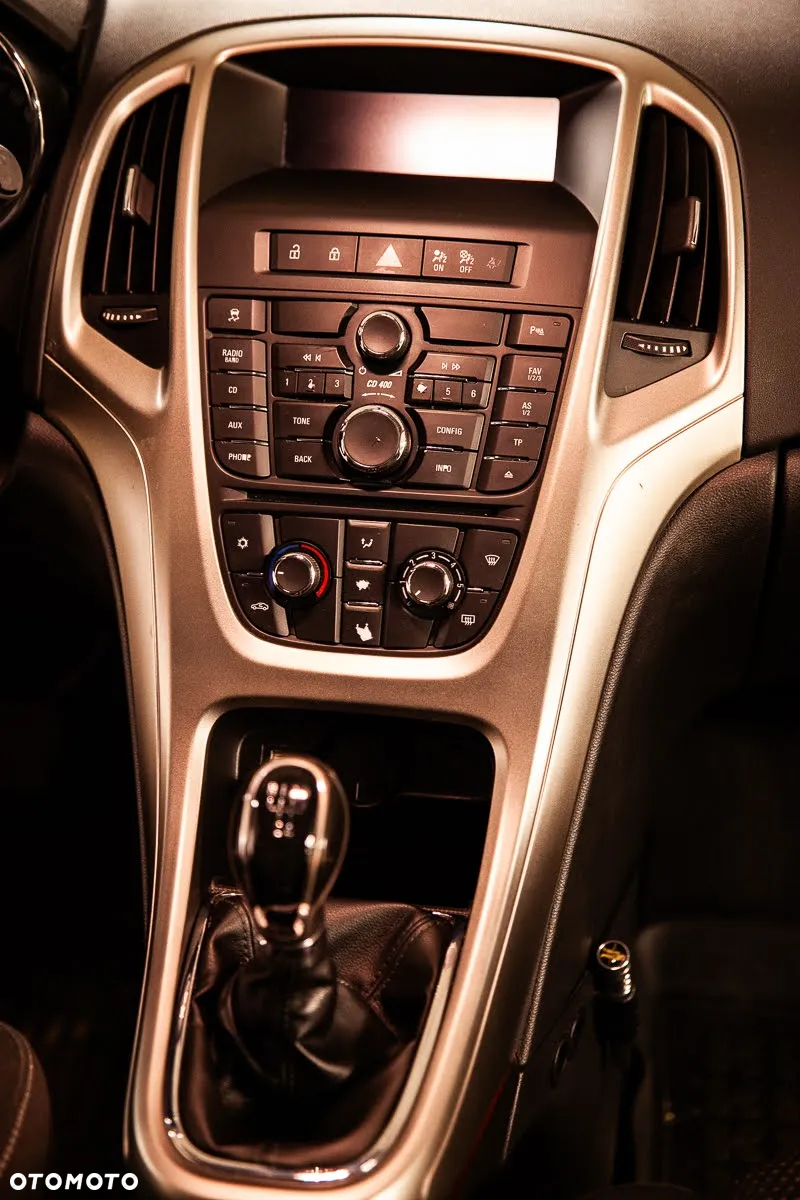 Opel Astra III 1.4 - 9