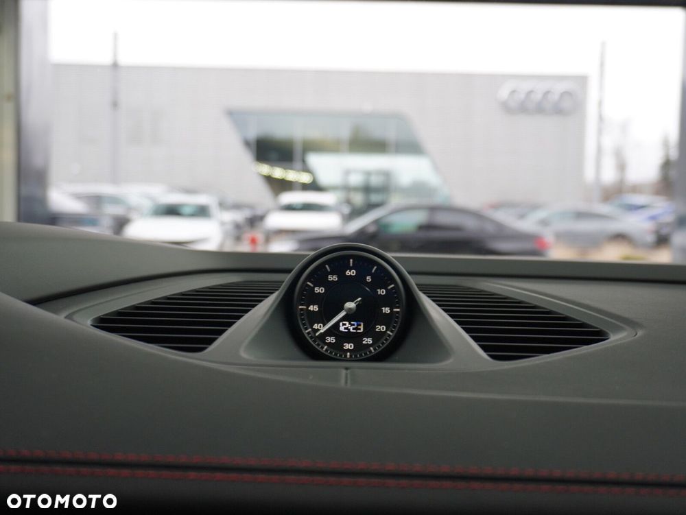 Porsche Macan GTS 100kWh - 23