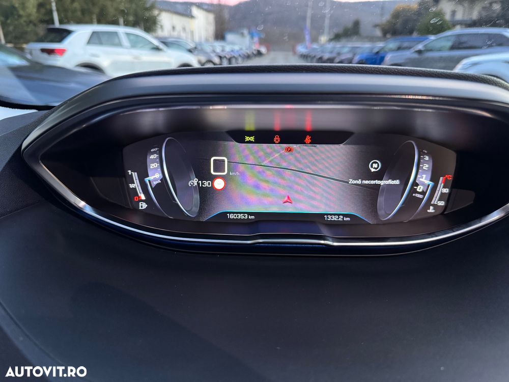 Peugeot 3008 1.5 BlueHDI S&S GT-Line - 33