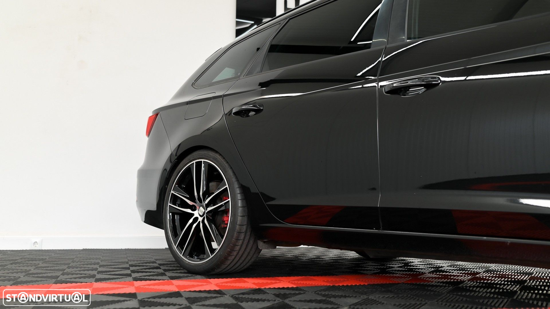 SEAT Leon ST 2.0 TSI S&S 4Drive DSG Cupra 300 - 13
