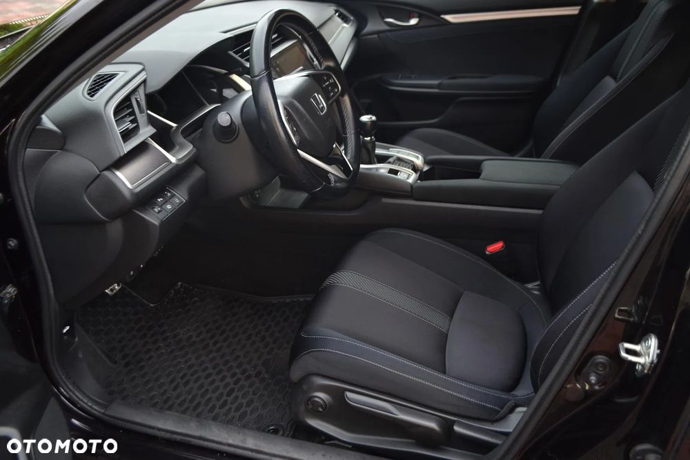 Honda Civic 1.5 T Sport (Navi) - 18