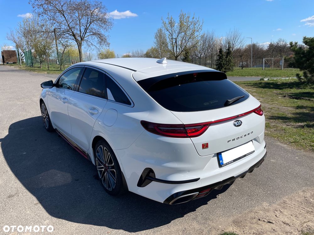 Kia ProCeed - 6