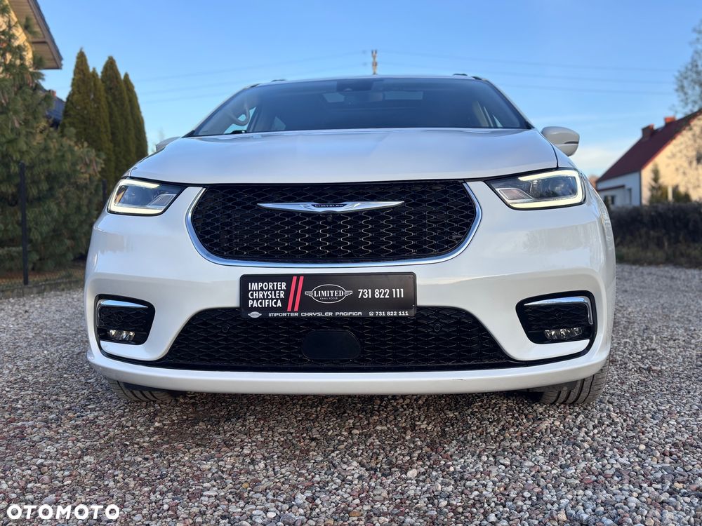 Chrysler Pacifica - 13