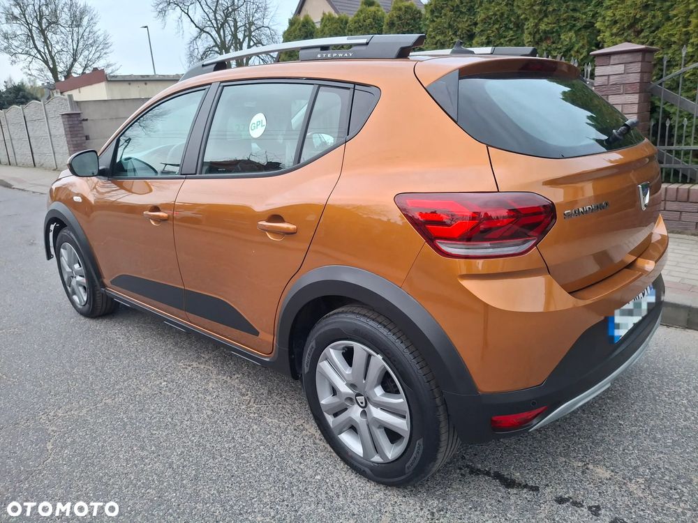 Dacia Sandero Stepway 1.0 TCe SL Celebration S&S - 3