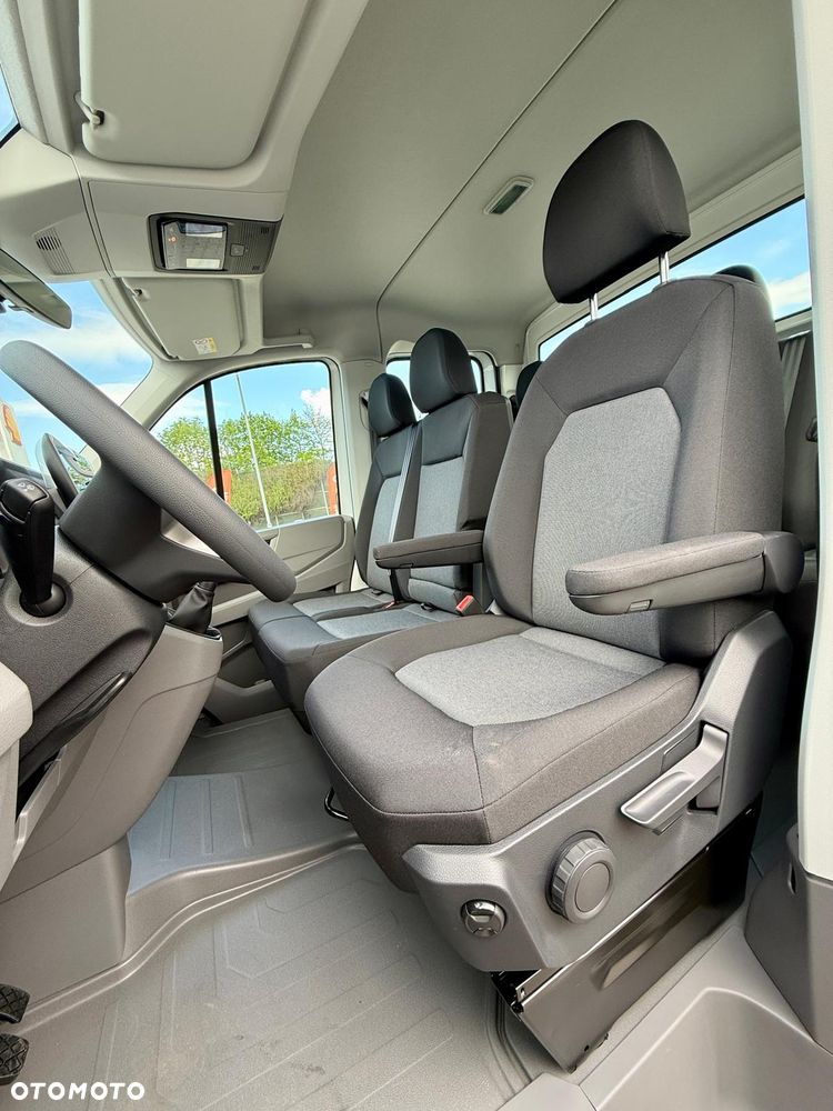 Volkswagen Crafter - 13