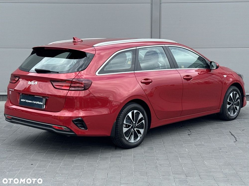 Kia Ceed 1.5 T-GDI M - 10