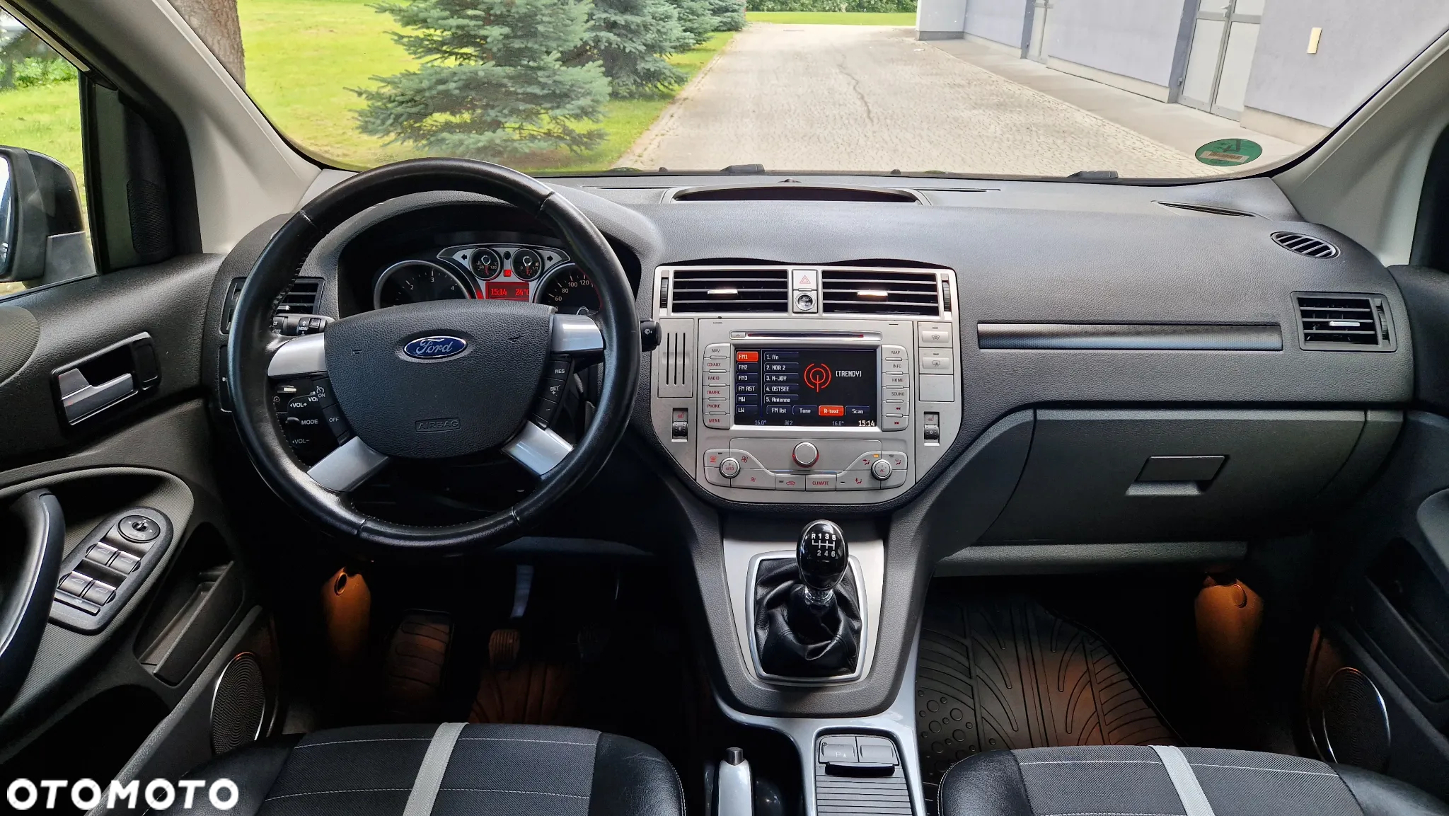 Ford Kuga - 30