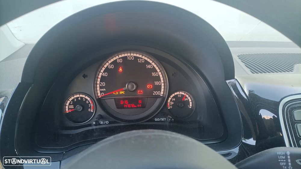 VW Up! 1.0 High Auto - 7