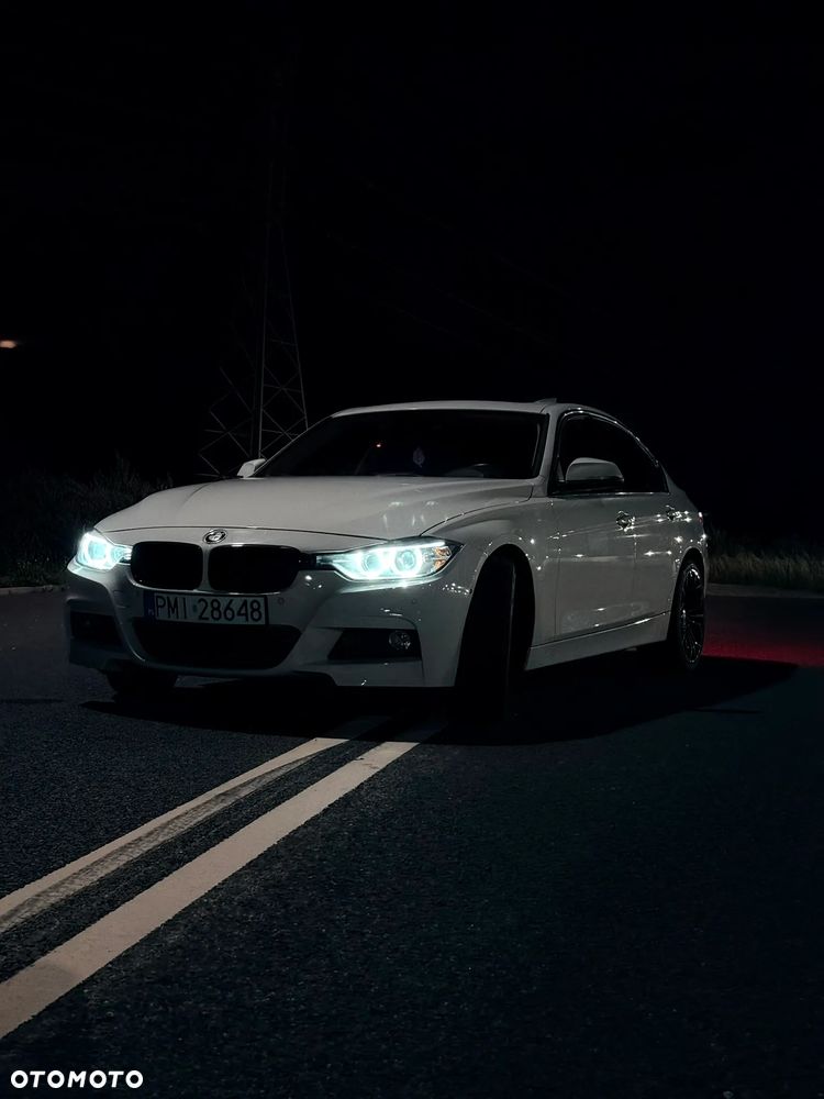 BMW Seria 3 335i xDrive Luxury Line - 19