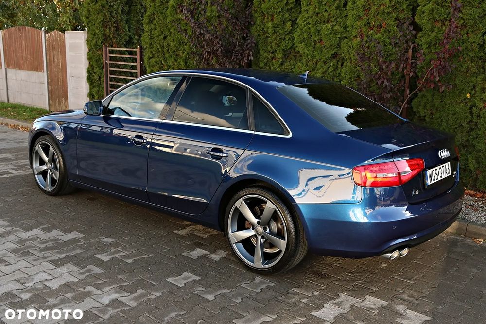 Audi A4 Limousine - 20