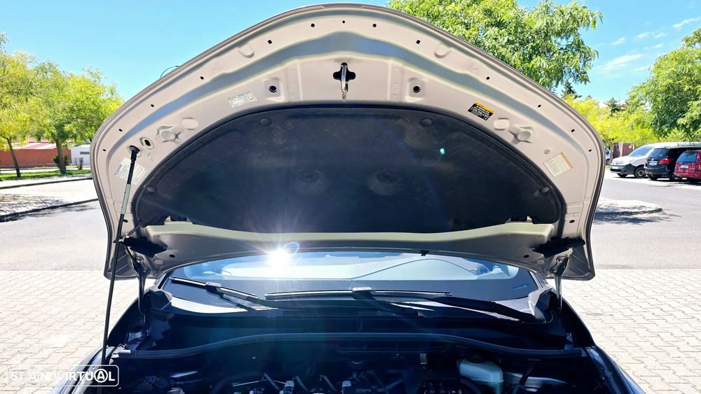 Toyota C-HR 1.8 HSD Exclusive+P.Luxury - 30