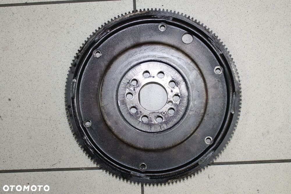 VOLVO V70 S60 XC70 S80 XC90 2.4 D5 163 KONI WIENIEC KOŁO ZAMACHOWE 08677768 - 4