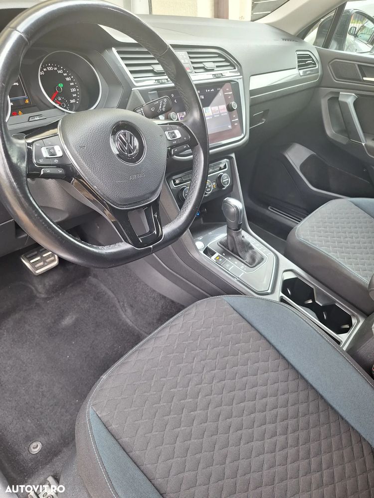 Volkswagen Tiguan 2.0 TDI SCR DSG IQ.DRIVE - 12