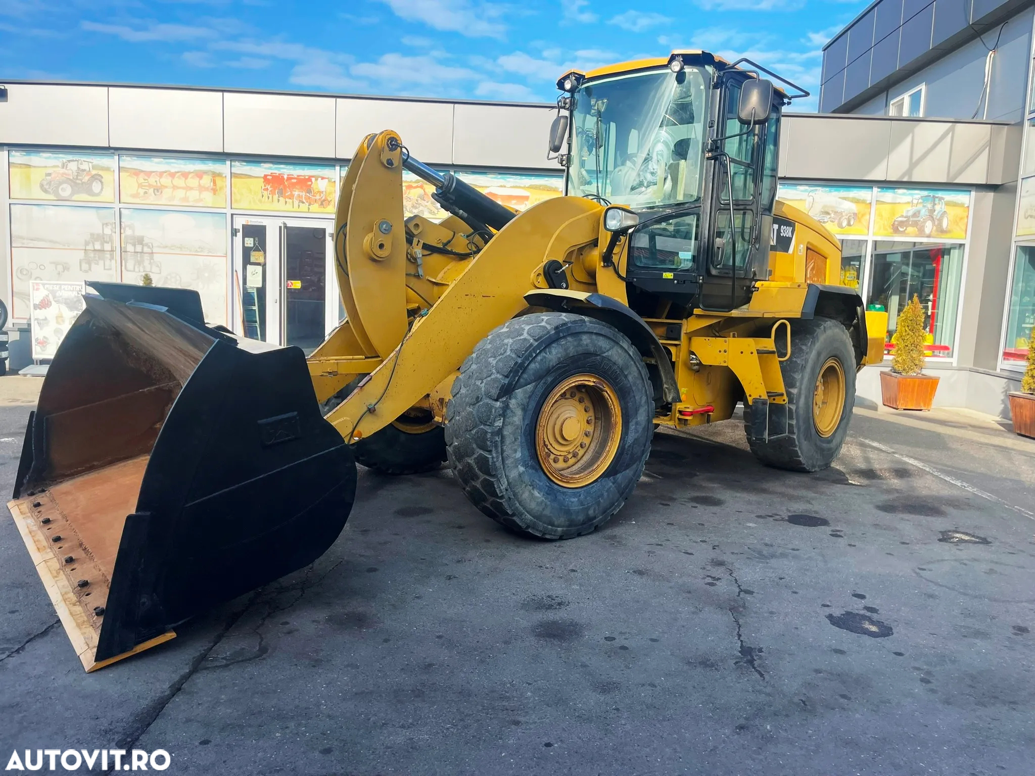 Caterpillar 938K - 10