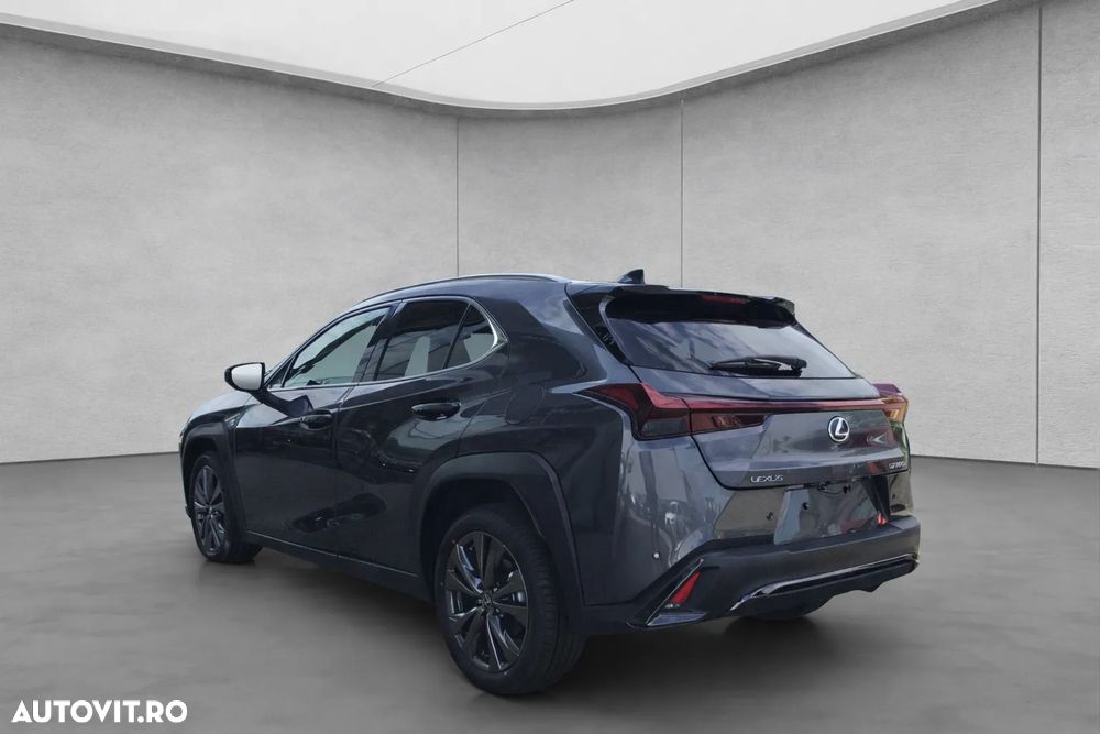 Lexus UX 300h FWD CVT HEV F Sport Design - 3