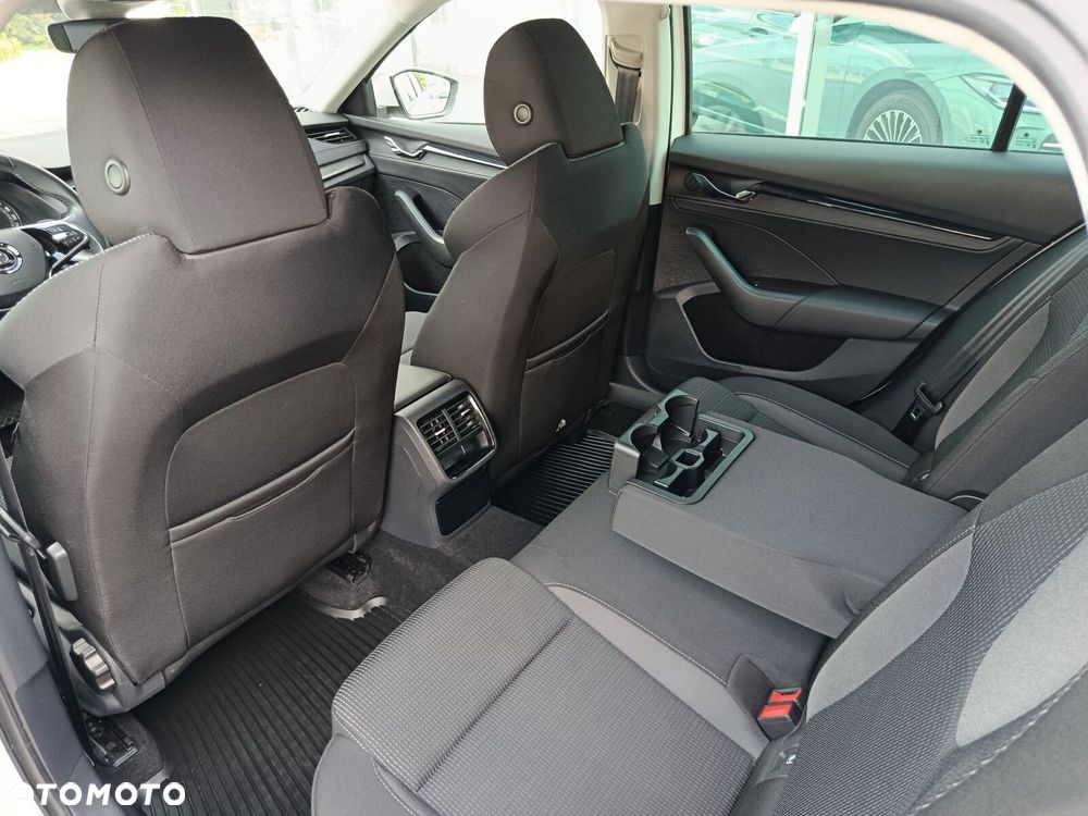 Skoda Octavia 1.5 TSI e-Tec Ambition DSG - 30