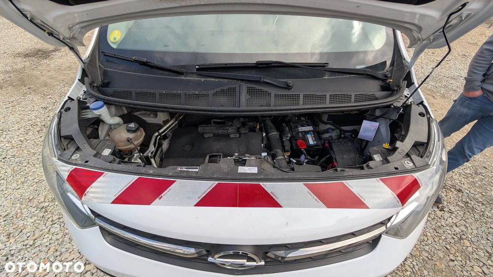 Opel Vivaro - 7