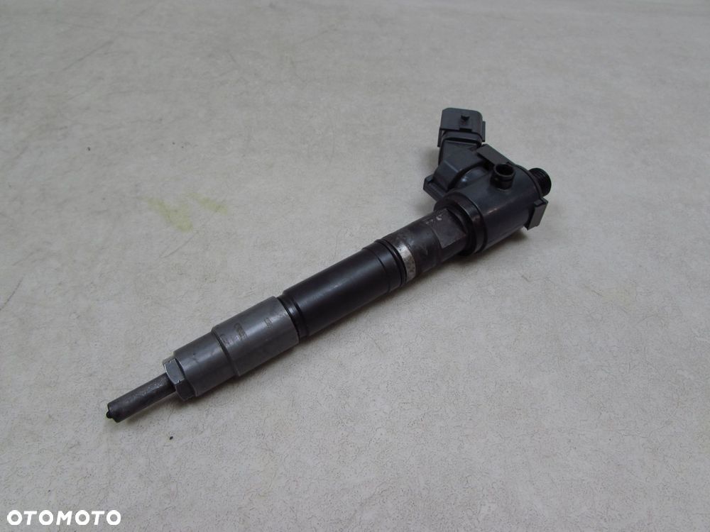 VOLVO S60 II V60 XC60 S90 V90 2.0 D2 WTRYSKIWACZ PALIWA VEA13-2370010-CAA - 2