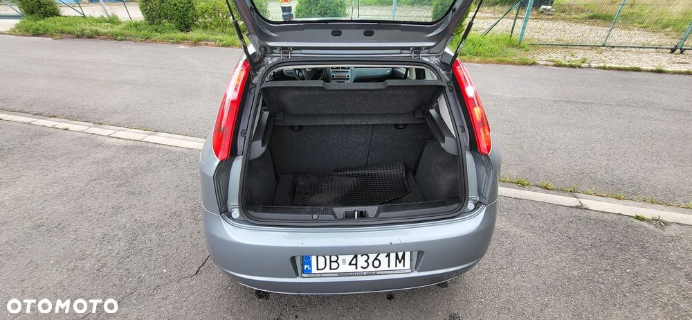 Fiat Grande Punto 1.4 8V Start - 22
