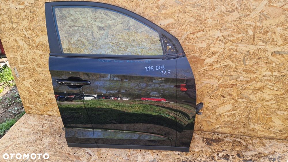 HYUNDAI TUCSON DRZWI PRZÓD PRAWY PRAWA KOD LAK. PAE - 1
