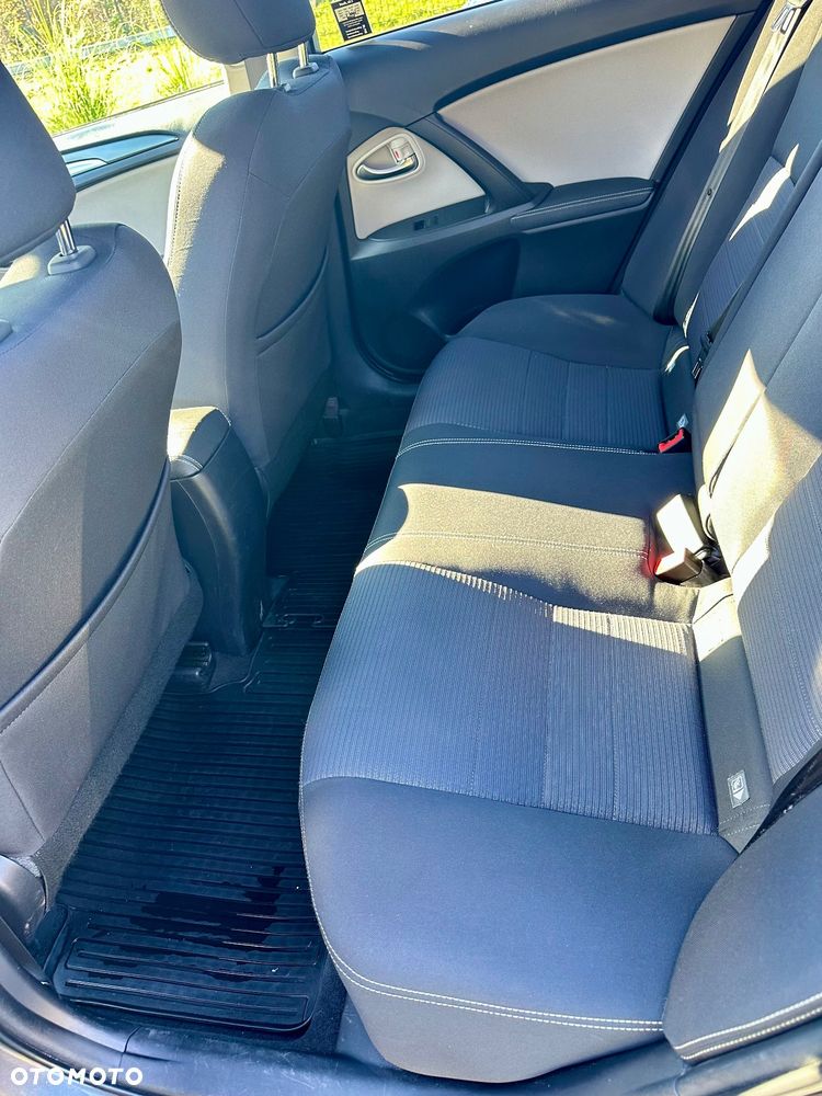 Toyota Avensis 1.8 Selection - 12