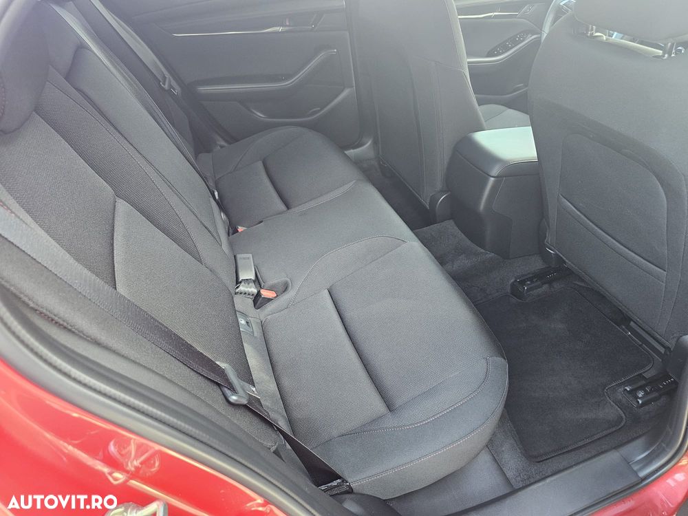 Mazda 3 e-SKYACTIV-X 2.0 M HYBRID - 26