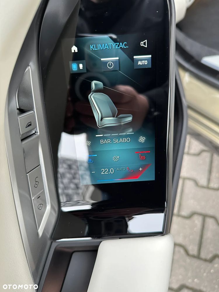 BMW Seria 7 M760e PHEV xDrive sport - 21