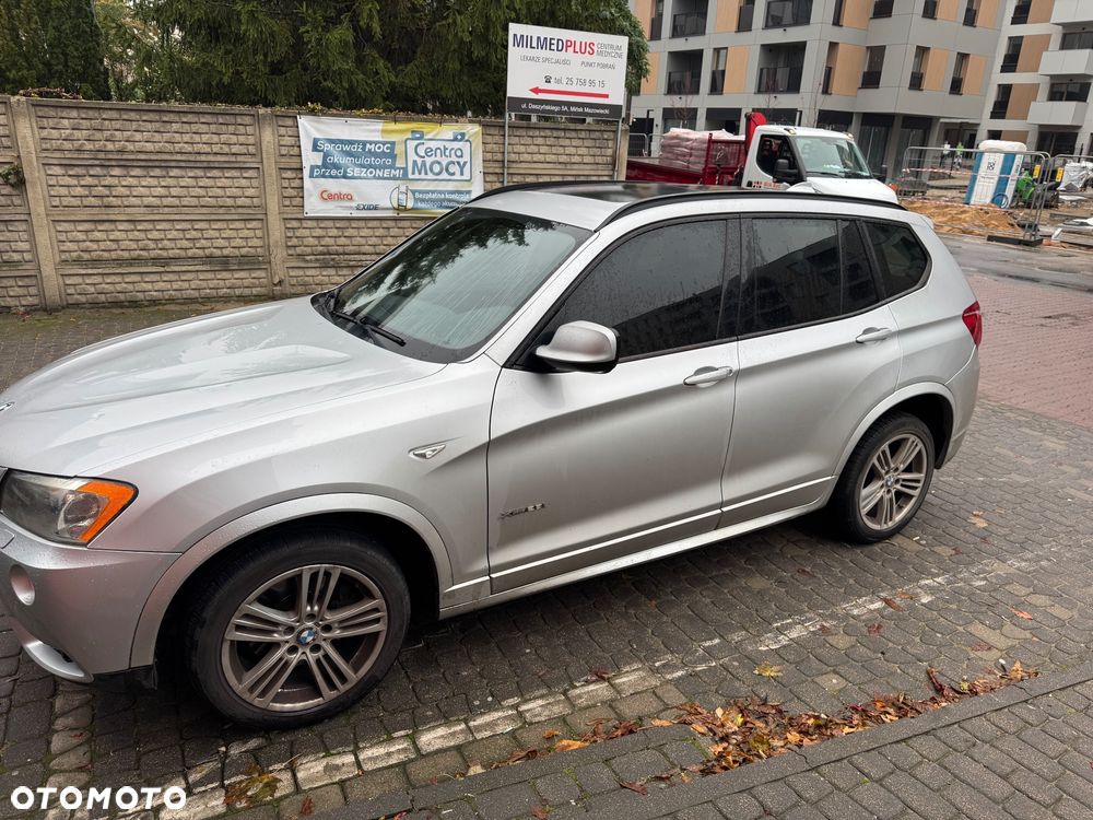 BMW X3 28i xDrive - 2