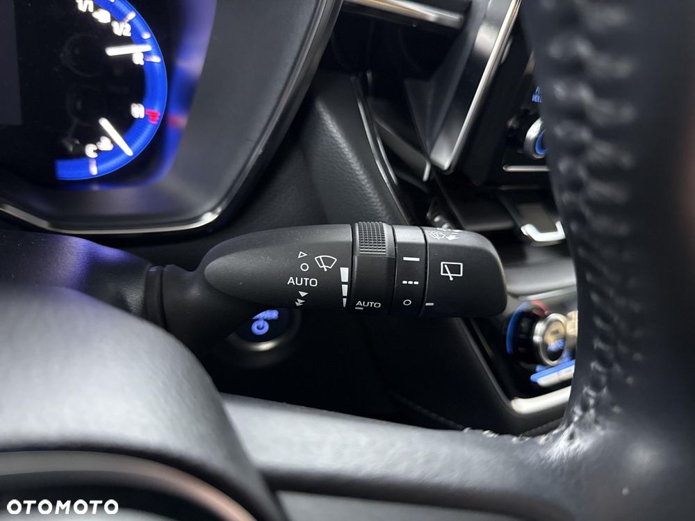 Toyota Corolla 1.8 Hybrid Comfort - 21