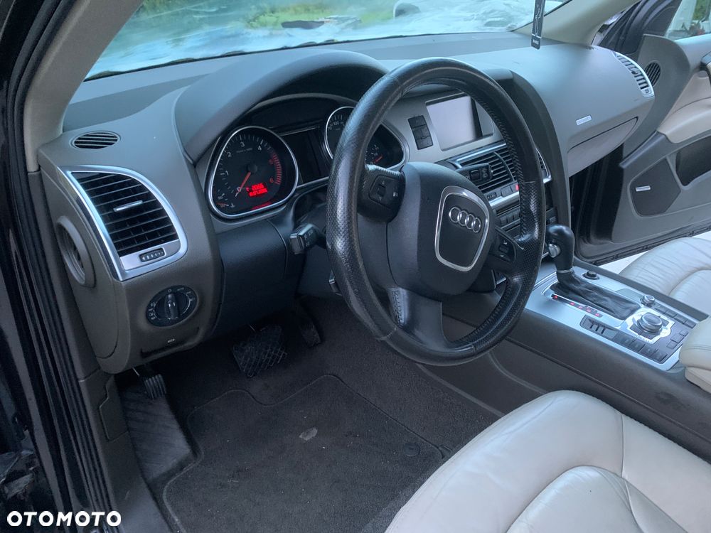Audi Q7 3.0 TDI Quattro Tiptronic - 20