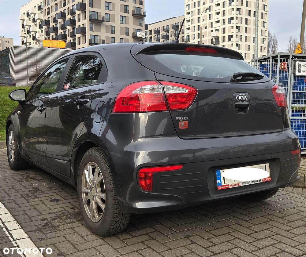 Kia Rio 1.2 M - 4