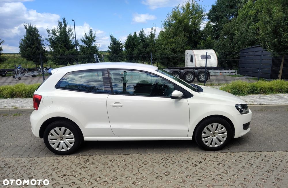Volkswagen Polo - 8