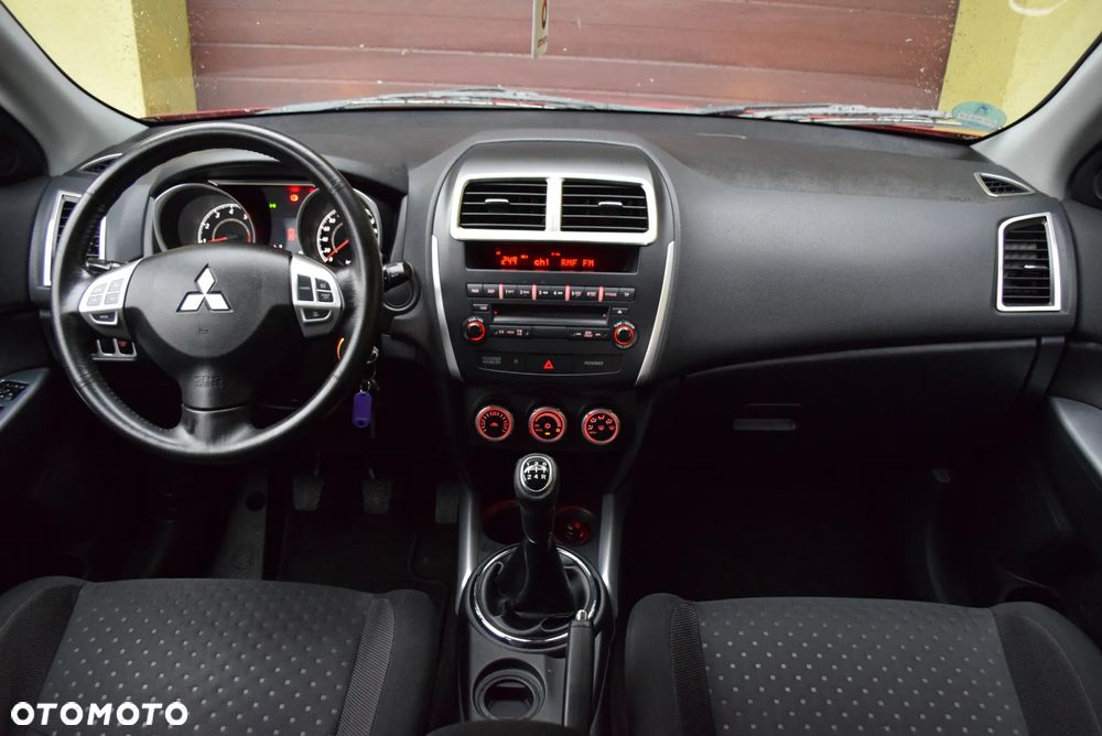 Mitsubishi ASX 1.6 Intense - 13
