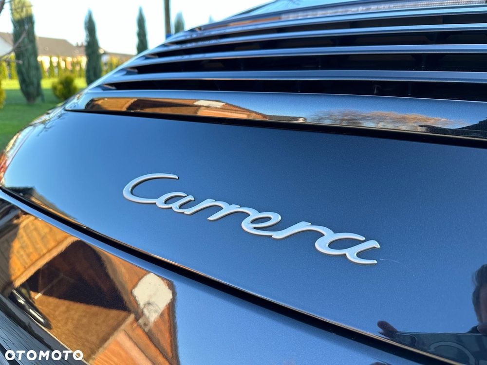 Porsche 911 Carrera Tiptronic S - 15