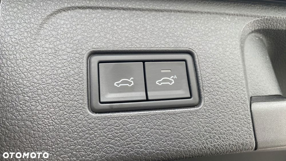 Volkswagen Passat - 14