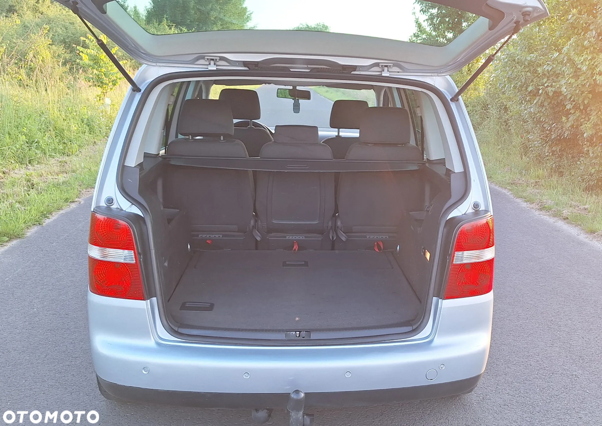 Volkswagen Touran 1.6 Trendline - 9