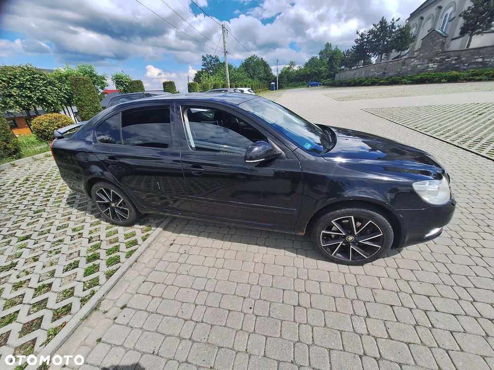 Skoda Octavia 1.8 TSI Ambiente - 2