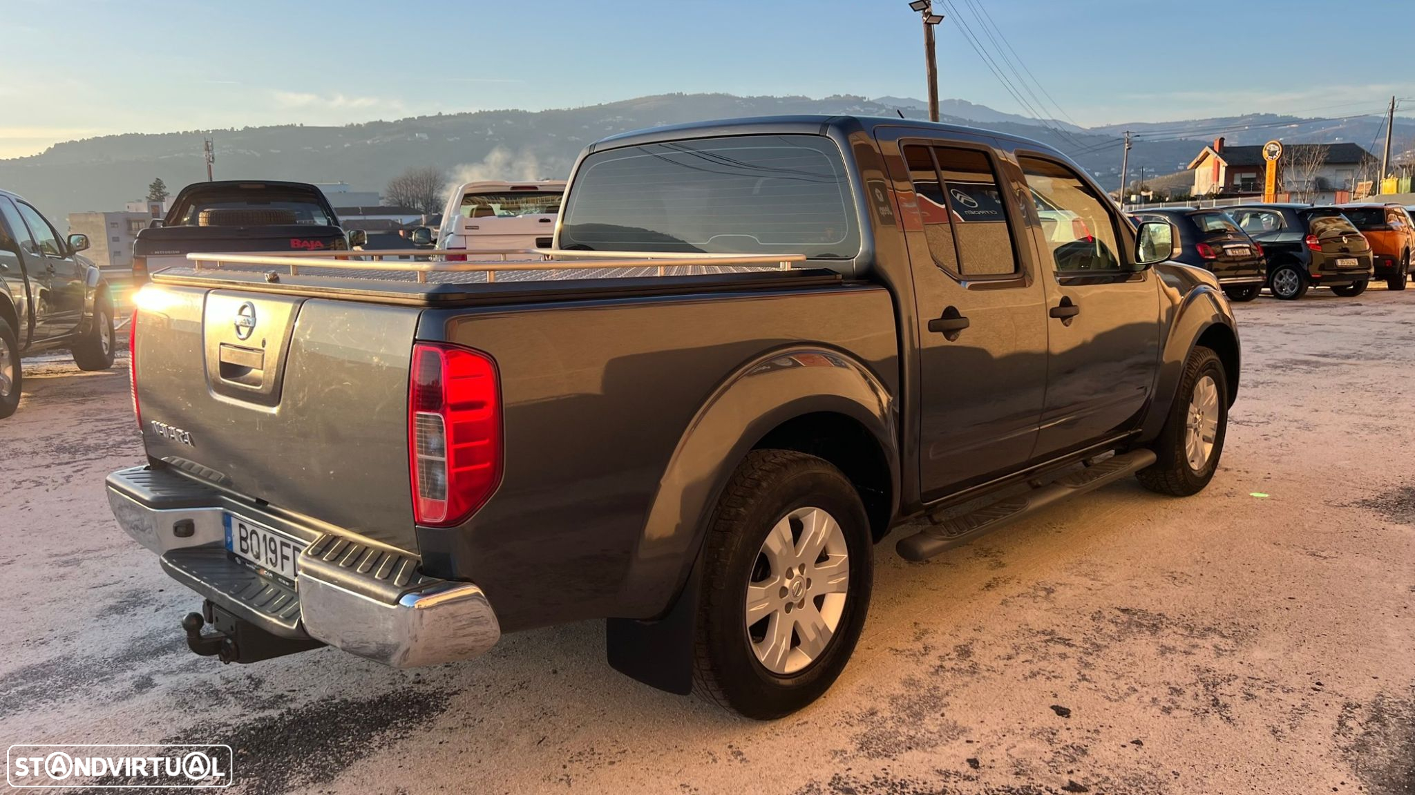 Nissan Navara 2.5 dCi CD Pilot Hi-Tech - 6