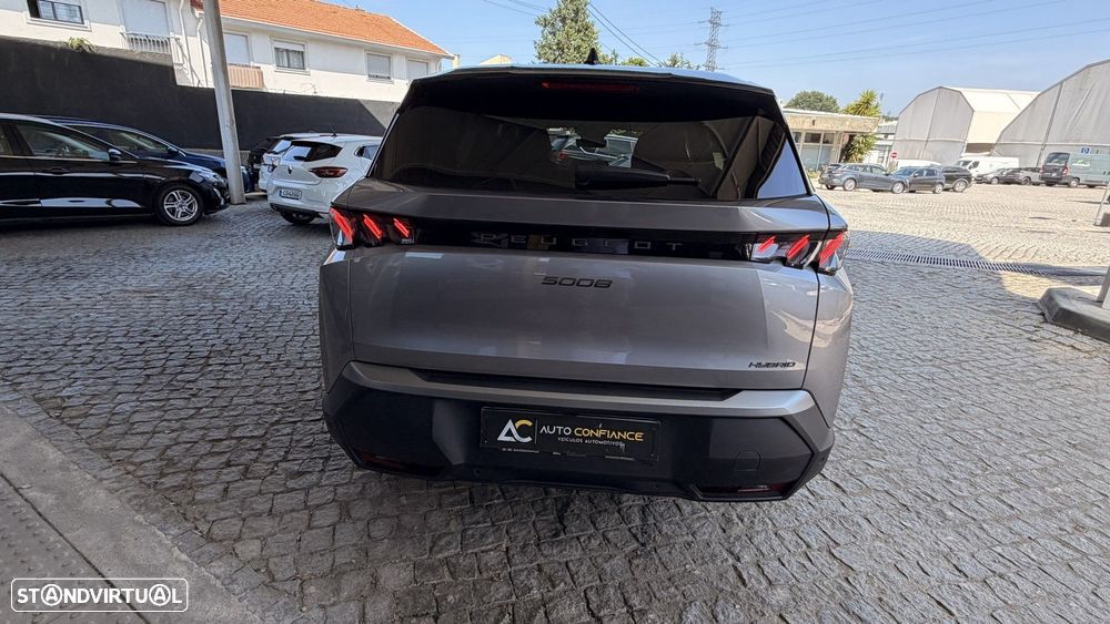 Peugeot 5008 1.2 Hybrid GT e-DCS6 - 12