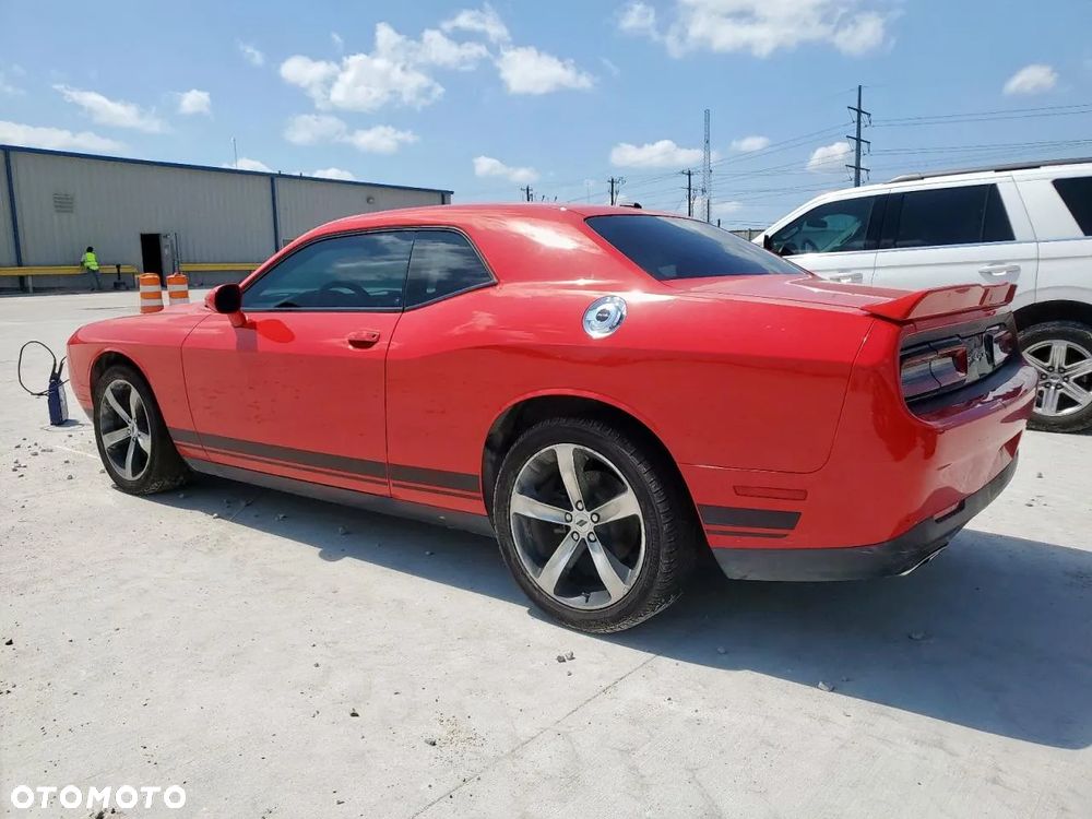 Dodge Challenger 3.6 SXT - 3