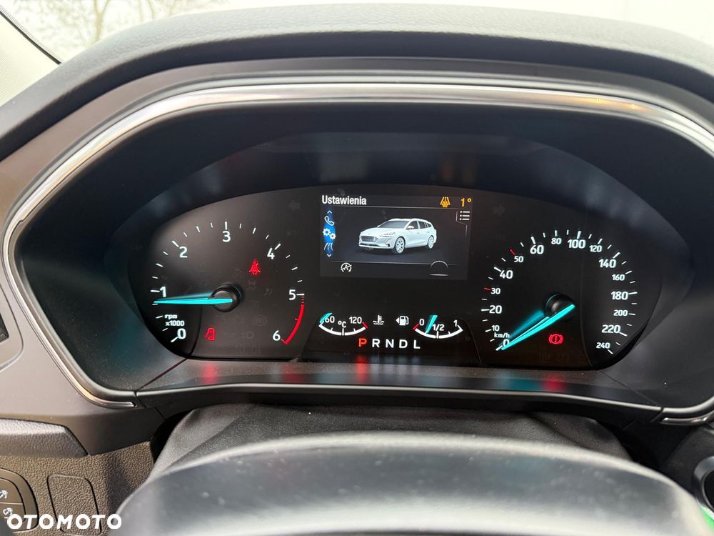 Ford Focus - 11