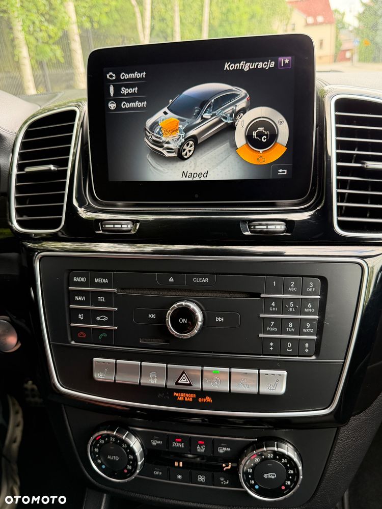 Mercedes-Benz GLE 350 d 4Matic 9G-TRONIC AMG Line - 15