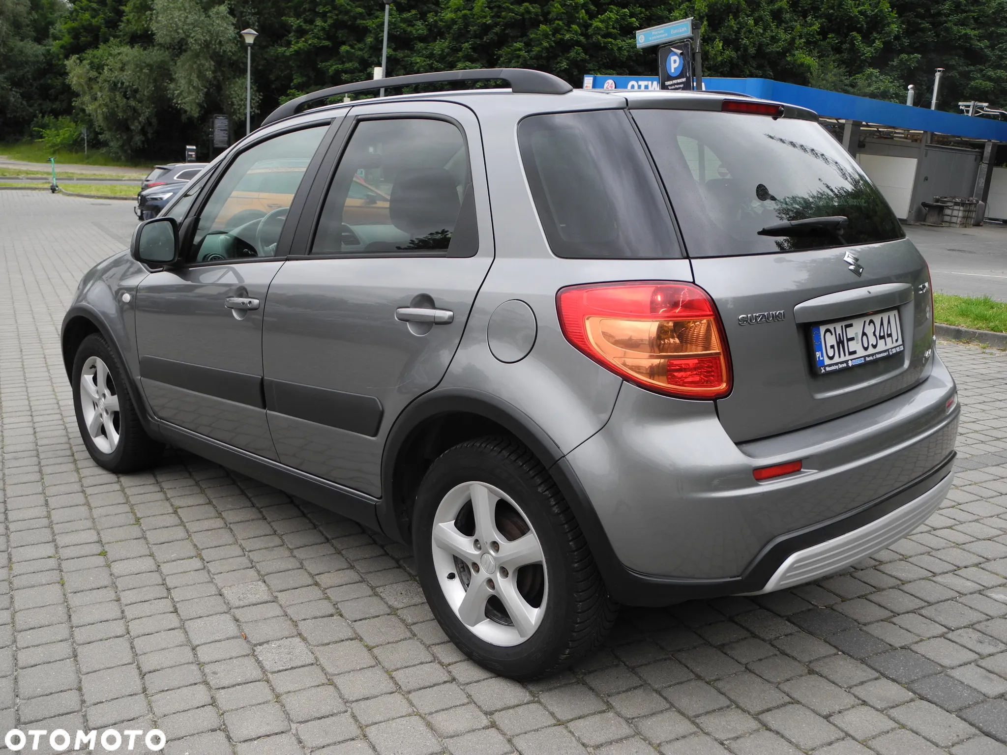 Suzuki SX4 - 4