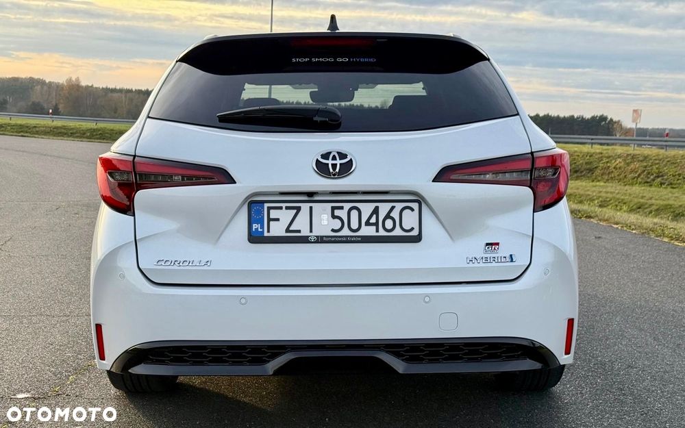 Toyota Corolla 2.0 Hybrid GR Sport Dynamic - 6