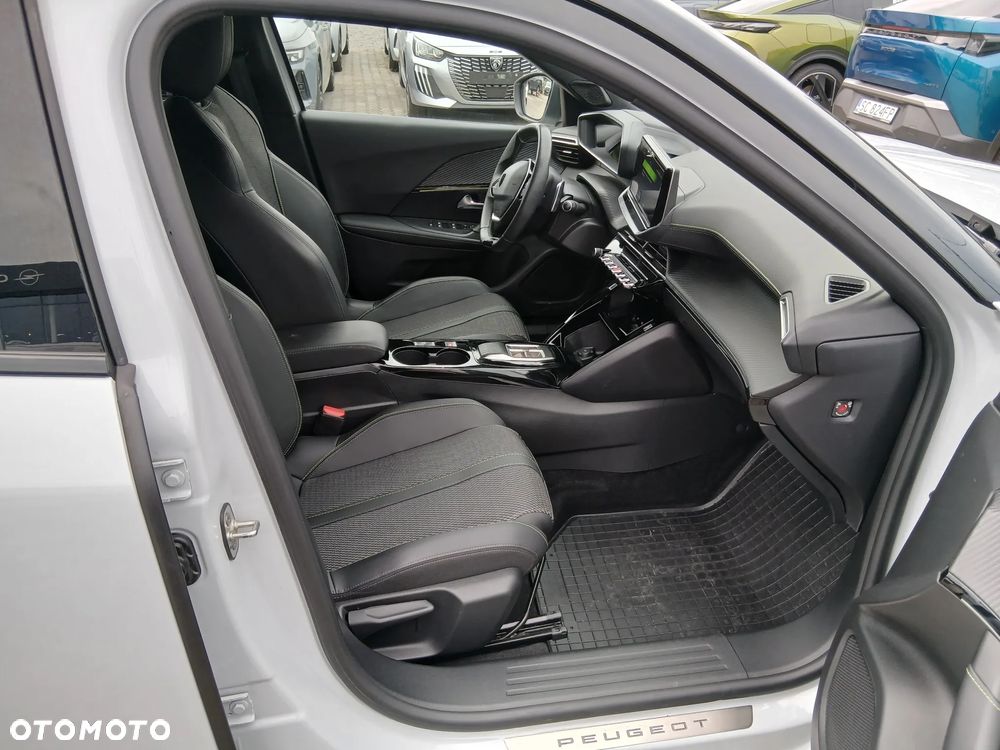 Peugeot 2008 1.2 PureTech GT S&S EAT8 - 12