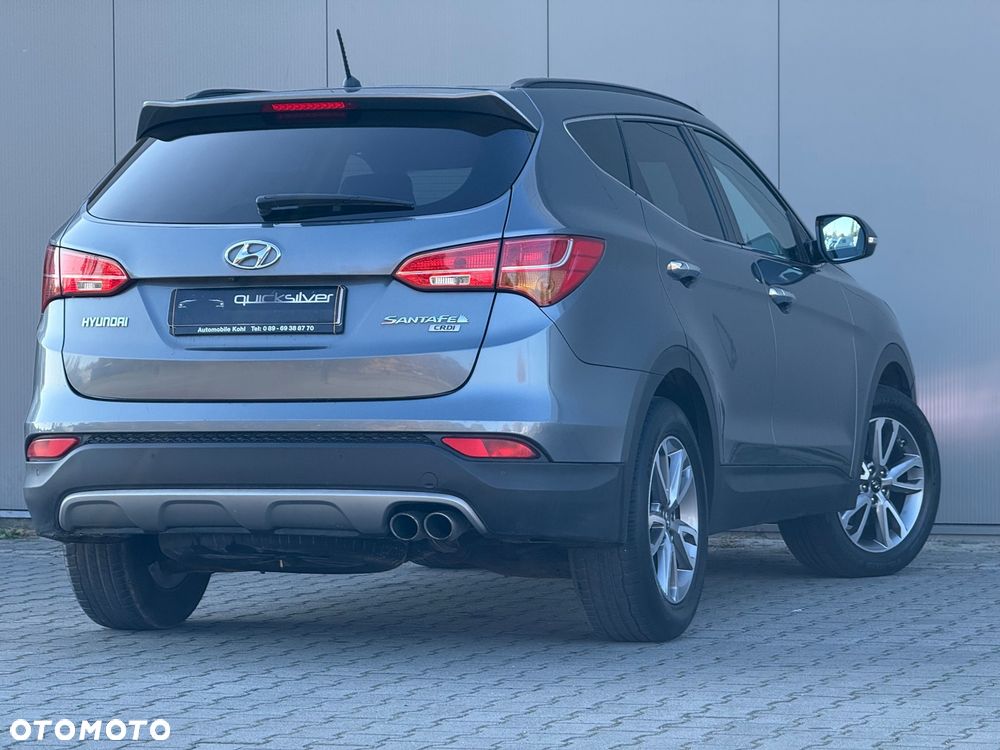 Hyundai Santa Fe - 10