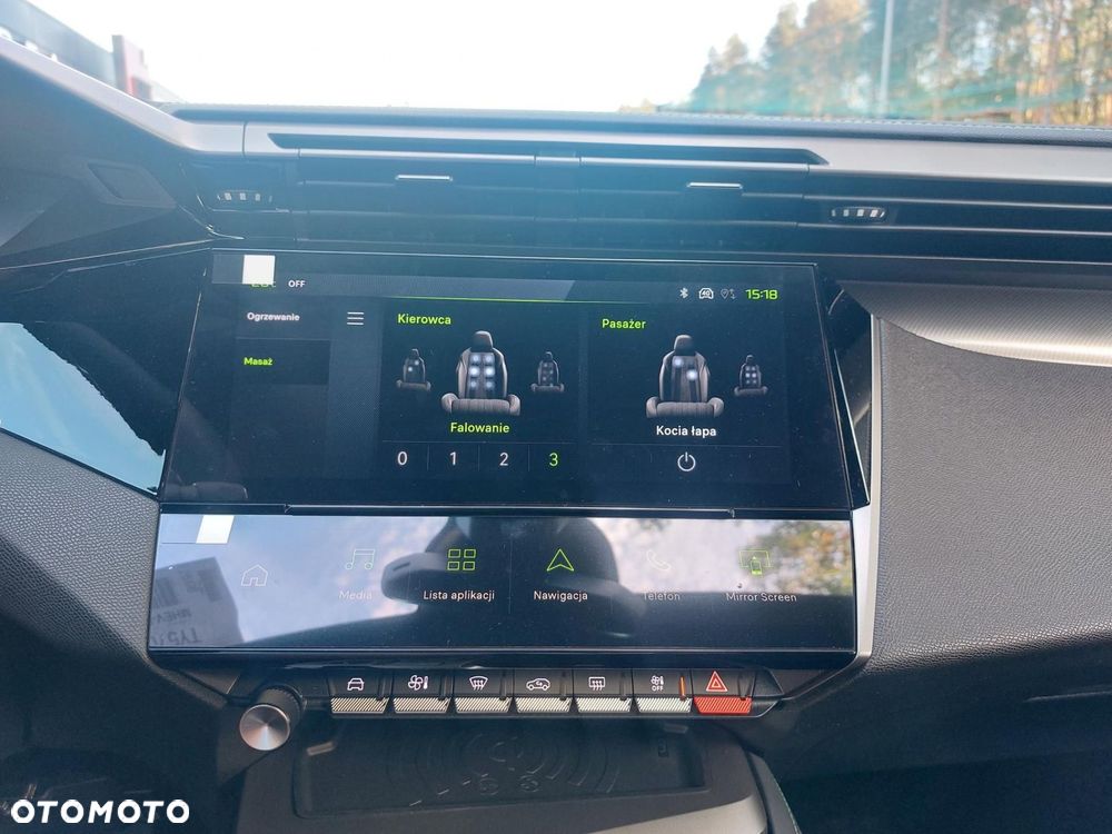 Peugeot 408 1.2 PureTech mHEV GT Exclusive S&S e-DCS6 - 24