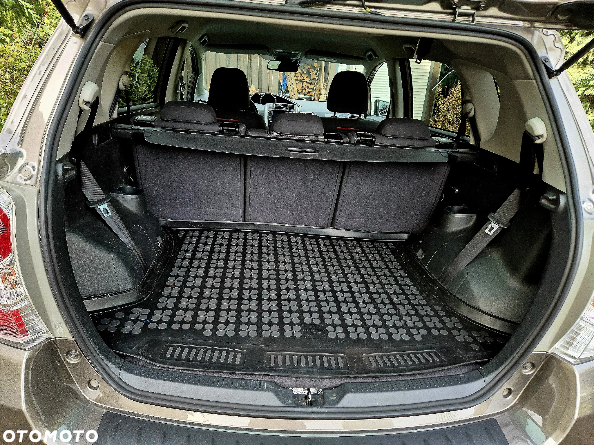 Toyota Verso 1.8 Premium 7os EU6 - 5