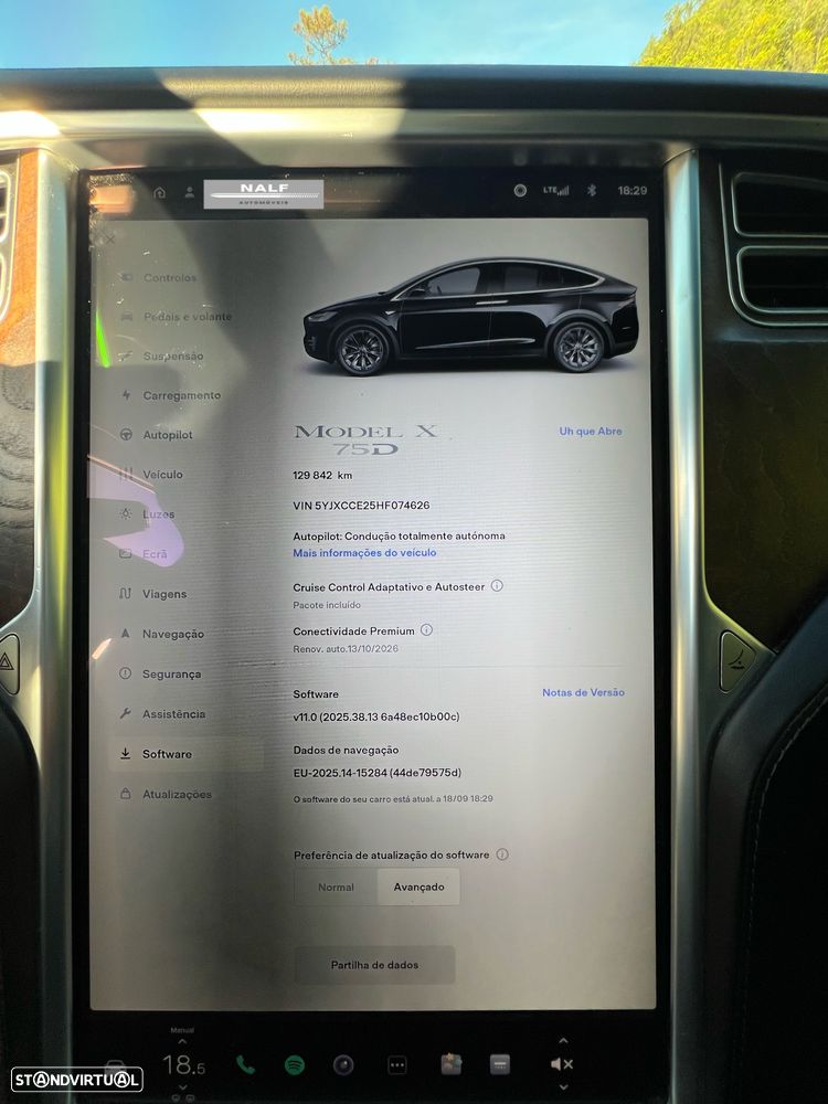 Tesla Model X 2017 photo 5