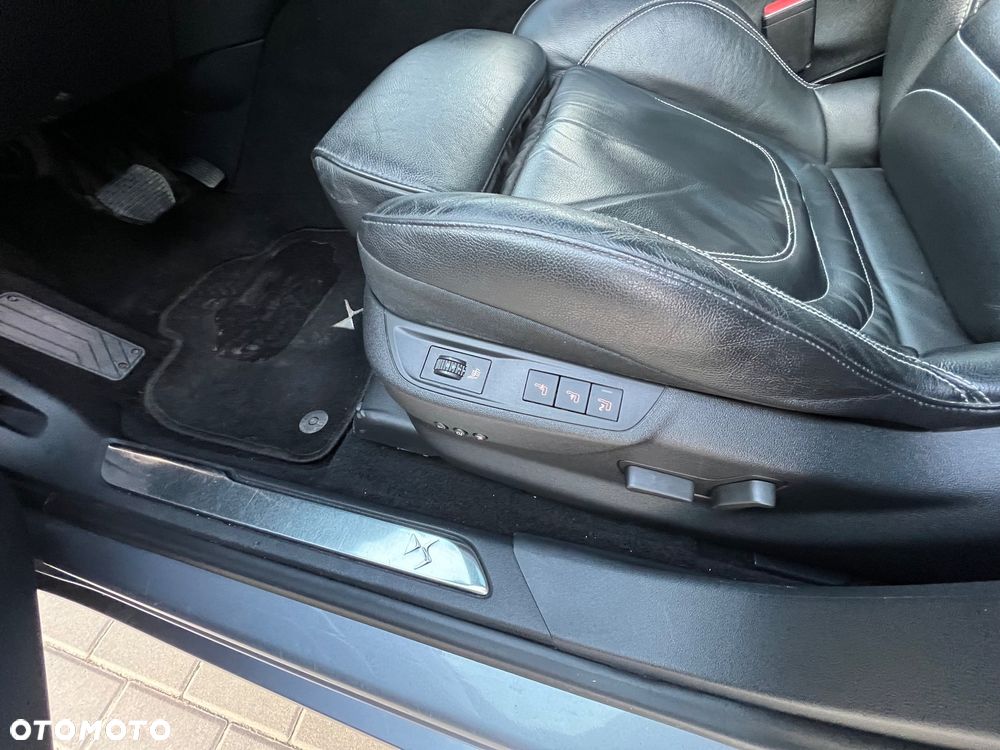 DS Automobiles DS 5 ver-1-2-tsi-joy - 13